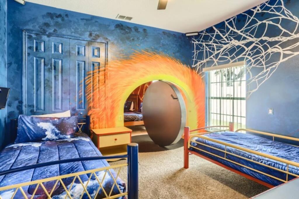 The Marvel Mansion 5Br Pool Home Near Disney World Орландо Екстериор снимка